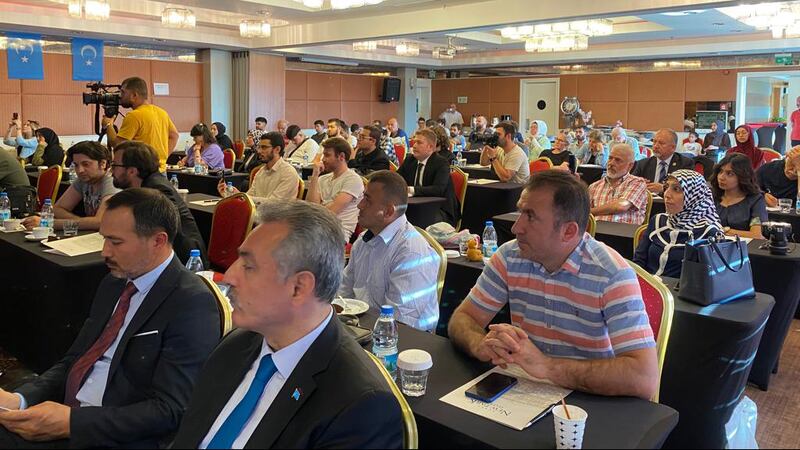 ئەنقەرە شەھىرىدە ئېچىلغان مۇخبىرلارنى كۈتۈۋېلىش يىغىن كۆرۈنۈشى، 2023-يىلى 5-ئىيۇل، ئەنقەرە