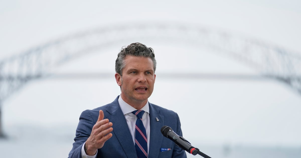 China stellt die anhaltende Bedrohung für den Panamakanal dar: Pentagon Chief China stellt die anhaltende Bedrohung für den Panamakanal dar: Pentagon Chief