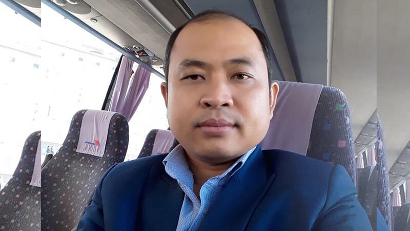 លោក គឹម សុខ អ្នកវិភាគនយោបាយ