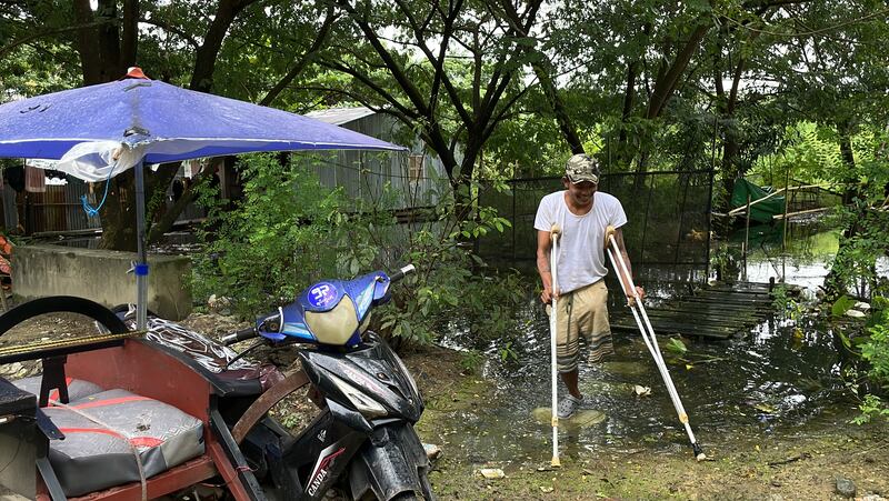 တောင်ဒဂုံမြို့နယ်မှာ ကိုဖြိုး ကို တွေ့ရစဥ်