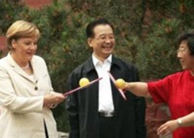 Merkel-beijing-200.jpg