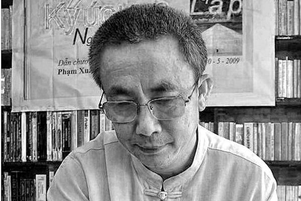 Nhà văn Nguyễn Quang Lập, chủ blog Quê Choa