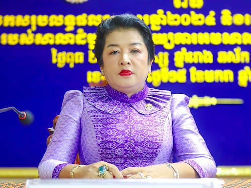 ពលរដ្ឋរិះគន់ឧត្ដមក្រុមប្រឹក្សានៃអង្គចៅក្រមថា មិនចាត់វិធានការម៉ឺងម៉ាត់លើប្រធានតុលាការខេត្តតាកែវ