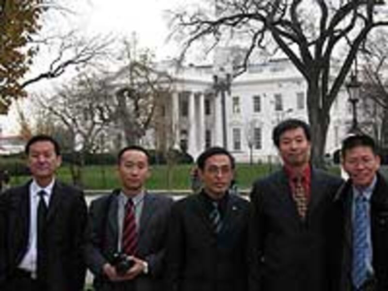 HRlawyers112206_200.jpg