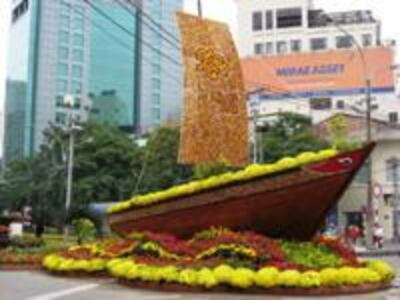 Saigon_XuanMauTy_200b.jpg