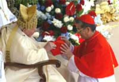 PhamMinhManVatican200.jpg