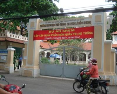Trường trung học Lê Hồng Phong. RFA