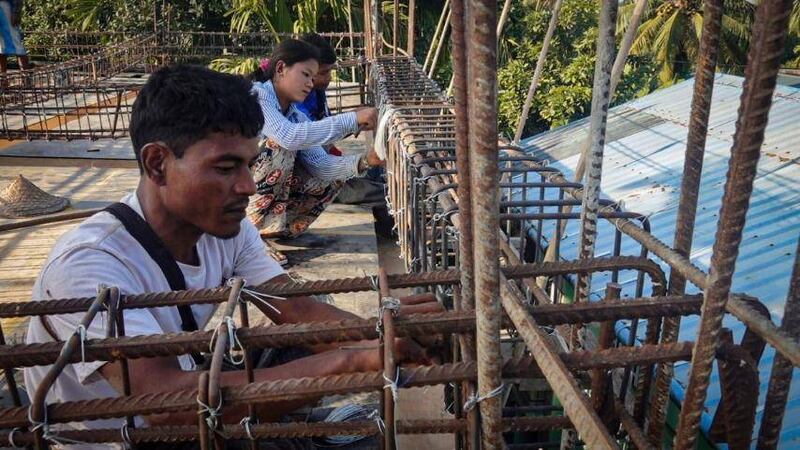 workers-in-rakhine