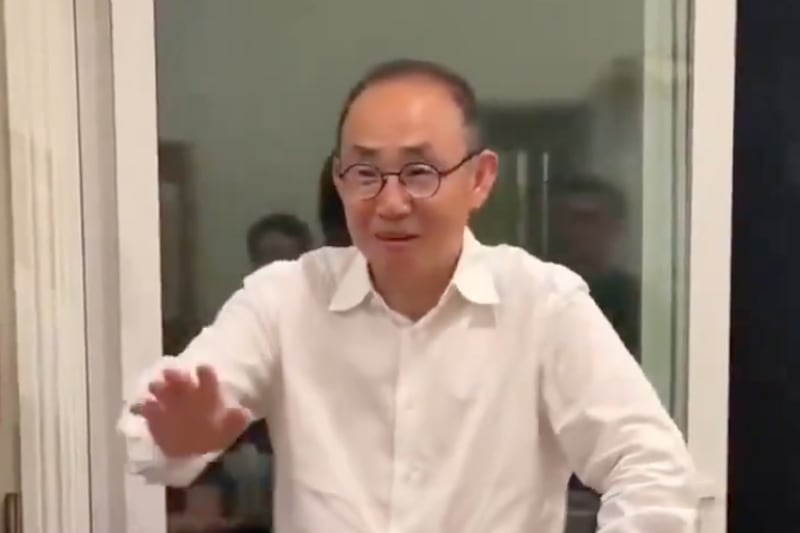 潘石屹旧视频突现网络 回国与政治立场引热议