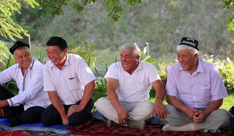 Ottuz-Oghul-Meshrepi-4.jpg