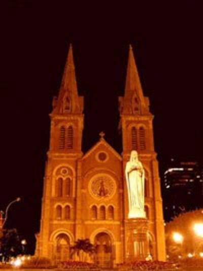 saigon-notre-dame-200.jpg