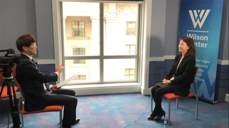 박수진 연구원은 “북한을 바라보는 미국 워싱턴의 시각이 냉소적 단계까지 온 것에 놀랐다”며 “북한을 비핵화의 대상으로만 보지 말고, 동시에 교류·개방의 기회도 제공하는 노력을 병행할 필요가 있다”고 밝혔다. 