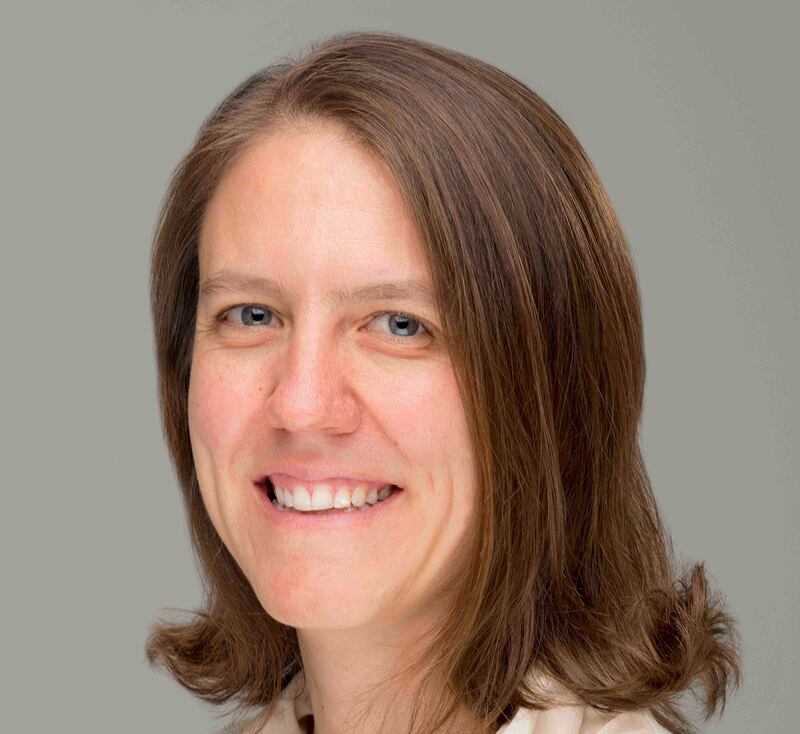 美国缅因大学(University of Maine) 的东亚问题专家克里斯丁·维卡斯 (Kristin Vekasi) 教授。(MAINE HUMANITIES COUNCIL)