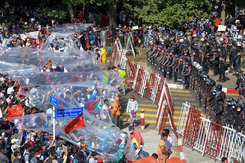 2021-02-09T000000Z_175368997_RC22PL9EN50F_RTRMADP_3_MYANMAR-POLITICS.JPG