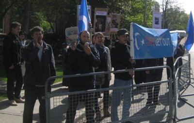 1-oktebir-torontoda-namayish2-385.jpg