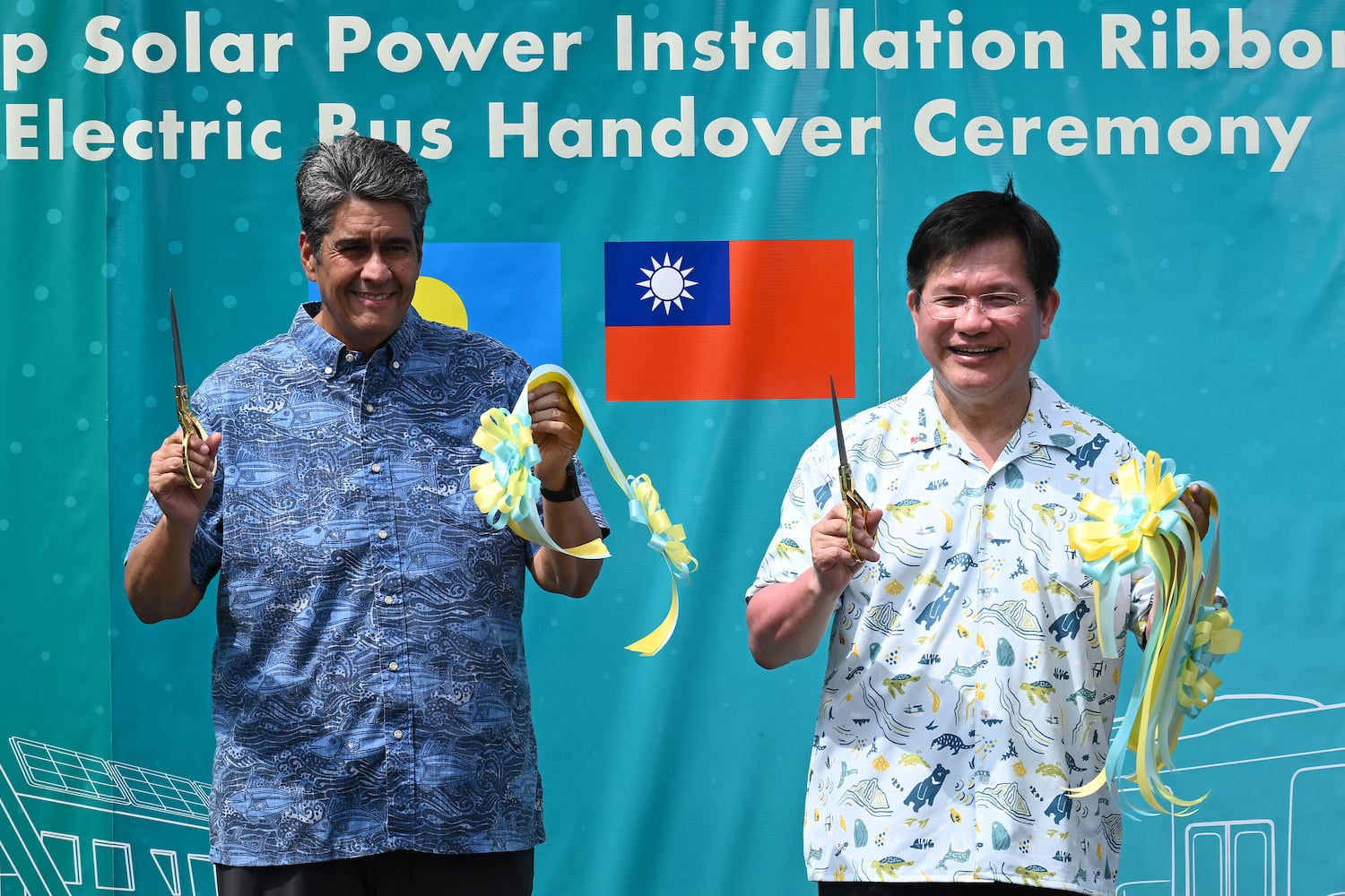 Palau President Surangel S. Whipps Jr. and Taiwan's Foreign Minister Lin Chia-lung during the inauguration of Taiwan-funded solar energy and electric bus projects in Koror, Aug. 30, 2026, ahead of the Pacific Islands Forum Leaders Meeting.