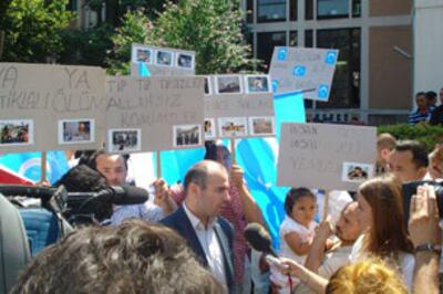 Xitay-wang-lechuan-Istanbulda-sotqa-berildi-1-305.jpg
