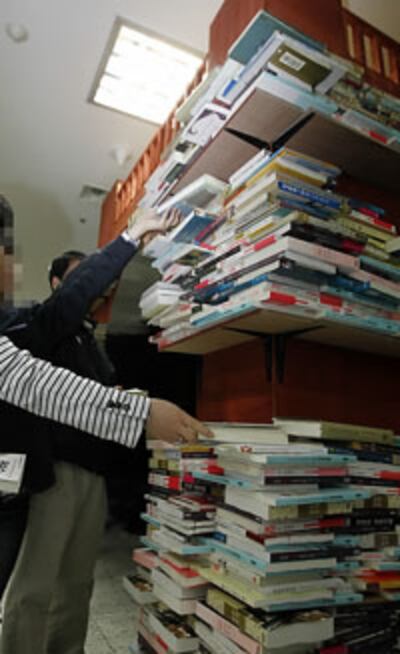 book_tower_200
