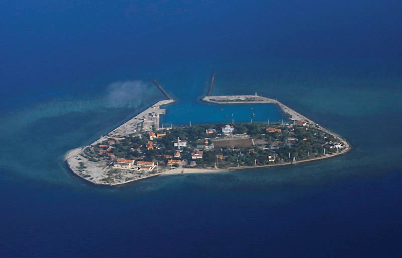 Satellite pics reveal Vietnamese construction boom in disputed Spratly chain
