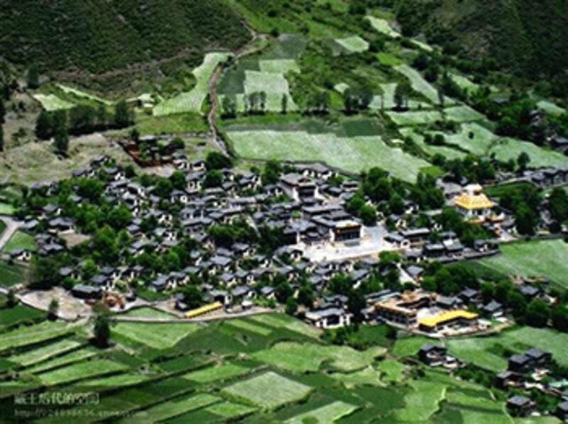 四川阿壩州馬爾康縣草登寺距離縣城約85公里，今年以來已有3名僧人自焚身亡。（照片由次仁提供）