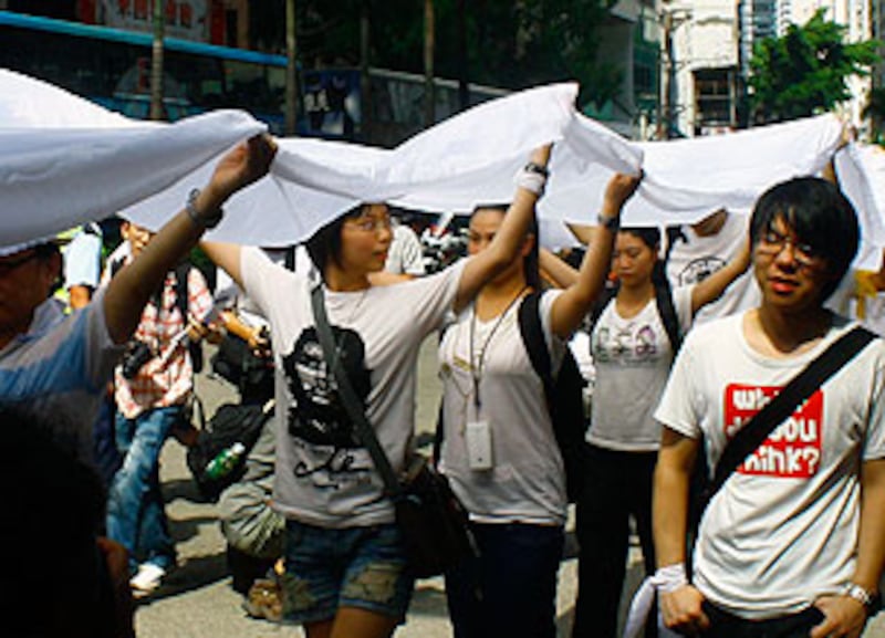 Yueyu_protest_girls0802