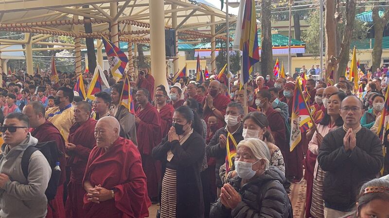 西藏流亡政府“噶厦”十日在印度达兰萨拉举行西藏自由抗暴日第六十四周年纪念会。(达瓦才仁提供)
