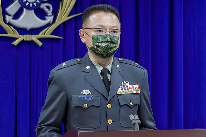 國防部軍事發言人孫立方：中國航母經過台灣週邊海域過程都依規定監控。（國防部提供）