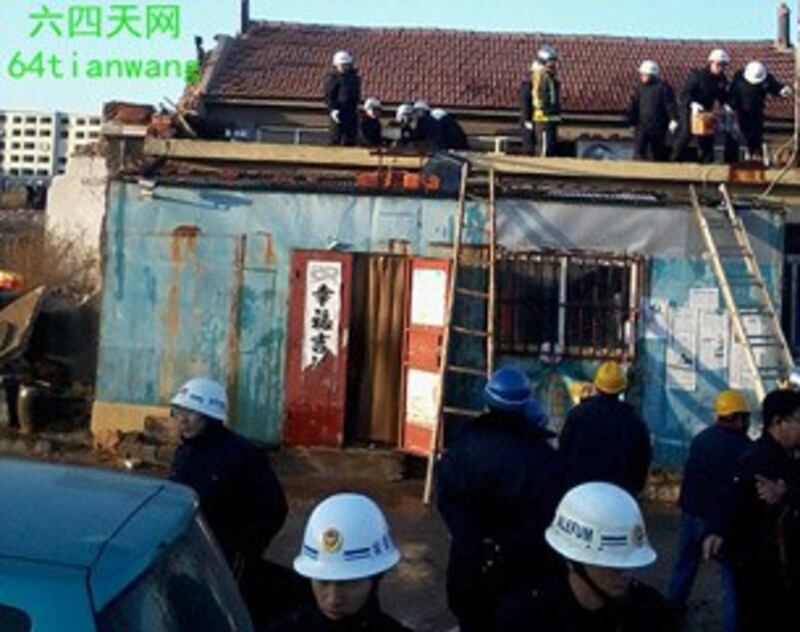 图片： 山东青岛四方区水清沟村发生暴力拆迁事件。 （六四天网/记者方媛）