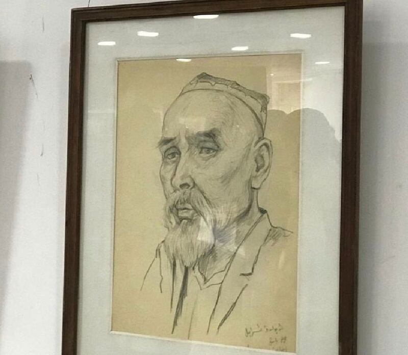 82 ياشلىق مەشھۇر رەسسام سابىتجان كامال ئوغلى باباجانوفنىڭ ئەسەرلىرىدىن بىرى. 2023-يىلى مارت.
