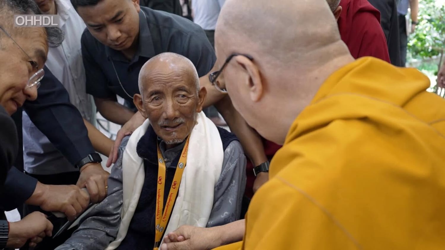 བོད་རང་བཙན་འཐབ་རྩོད་པ་གྲཊ་ཅན་ལྷ་བཟང་ཚེ་རིང་ལཊ་དགུང་ལོ་ ༧༤ ཐོག་རྡ་སར་དགོངས་པ་རྫོཊ་འདུག
