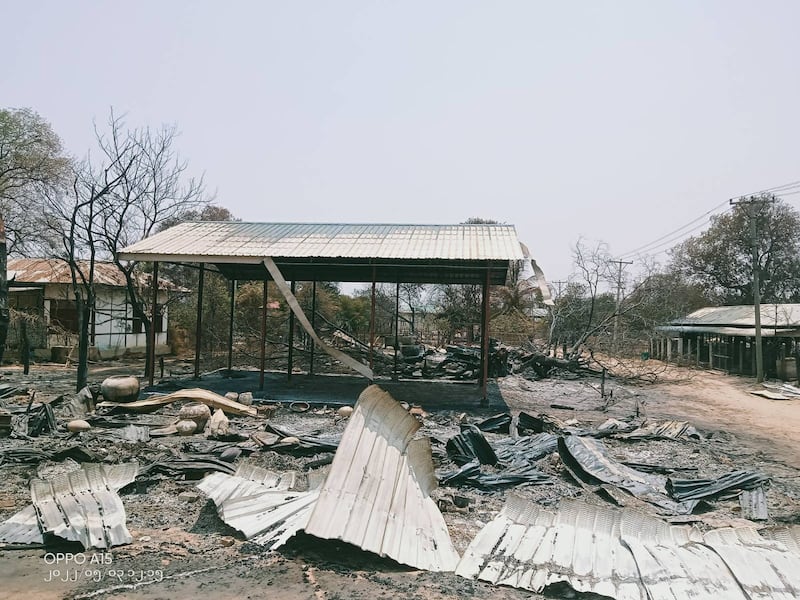 The aftermath of a May 2, 2022 military arson attack on Ayardaw township's Malae Thar village. Credit: Citizen journalist