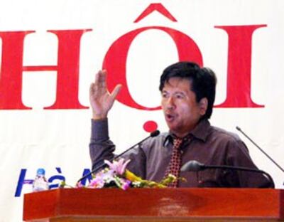 Nhà văn Trần Mạnh Hảo 