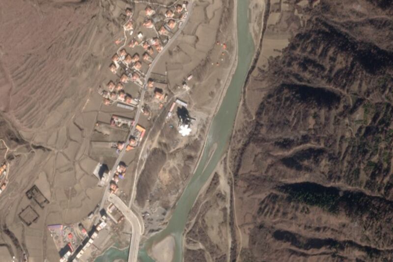 2019年11月9日的雕像鸟瞰图。（Credit: Planet Labs with analysis by RFA）
