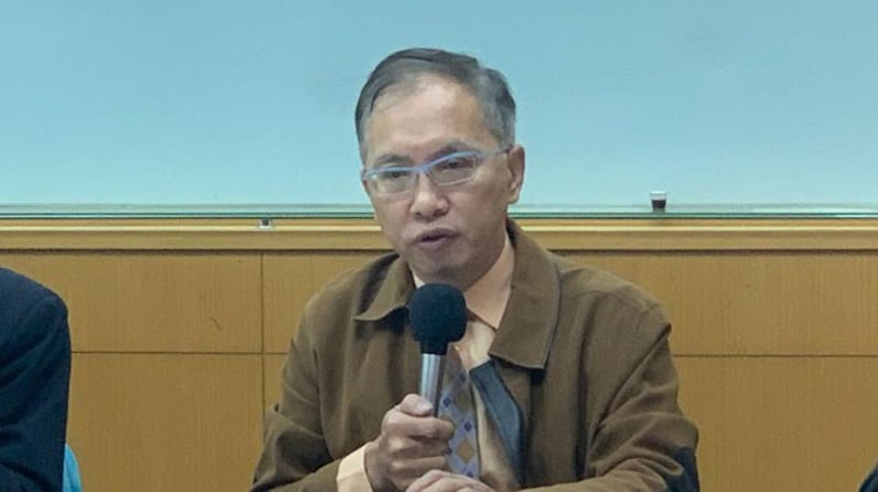 台湾智库谘询委员董立文表示,面对中国渗透威胁,此时立法不但急还不足。(记者 黄春梅摄)