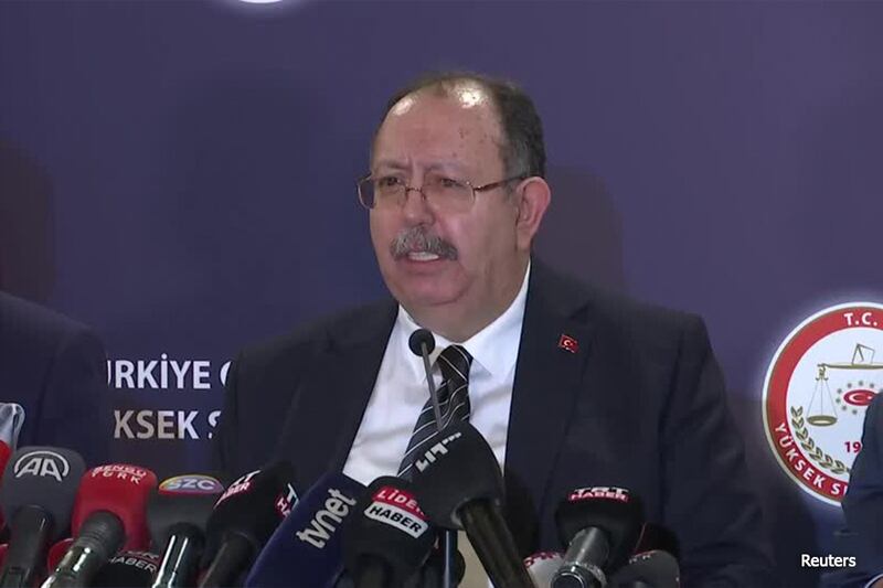 Turkiye-Aliy-Saylam-Koniteti-Bashliqi-Exmet-Yener-Ahmet-Yener.jpg