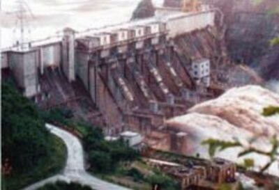 Đập trên sông Mekong bên Trung Quốc