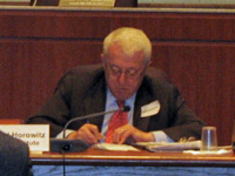 horowitz-200.jpg