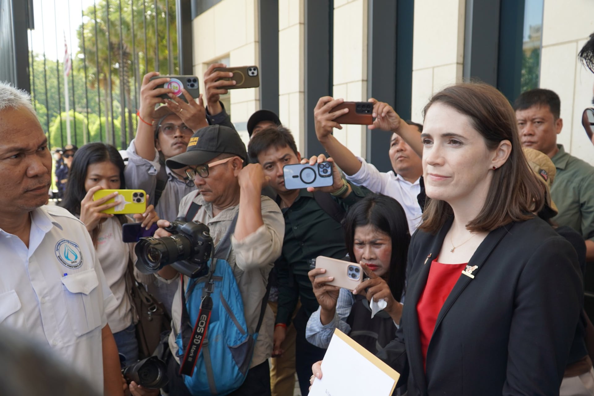 On August 20, 2025, representatives of the US Embassy came out to receive a petition from civil society groups asking signatories of the Paris Peace Agreement to intervene to resolve the Cambodia-Thai conflict.