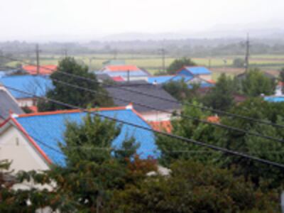 dmz_village2-200.jpg