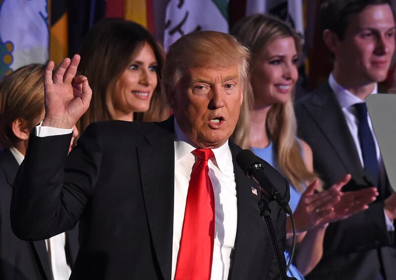Tổng thống đắc cử Donald Trump ăn mừng chiến thắng rạng sáng ngày 9/11/2016 tại New York.
