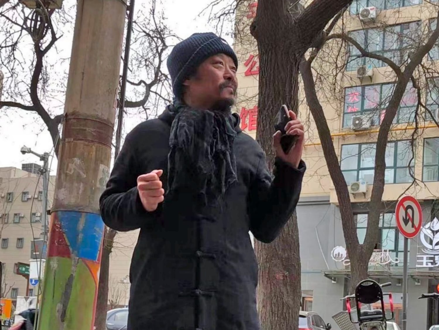 Chinese police detain artist who supported democracy in Hong Kong