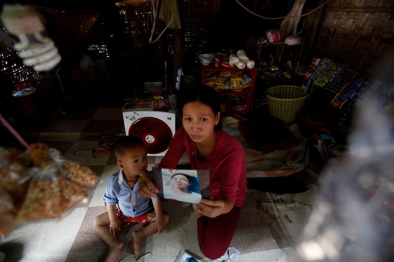 2014-04-28T120000Z_11913823_GM1EA4T0C7501_RTRMADP_3_CAMBODIA-RACISM.JPG