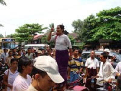 burma-protest2-200.jpg