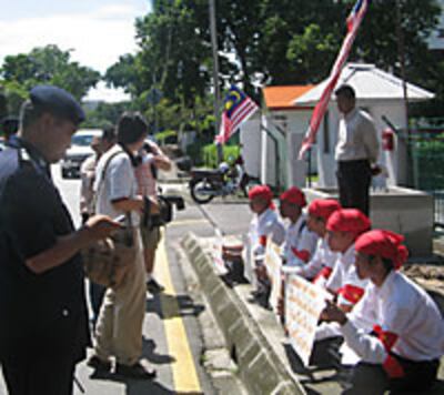 malaysia_hunger_strike_200p.jpg
