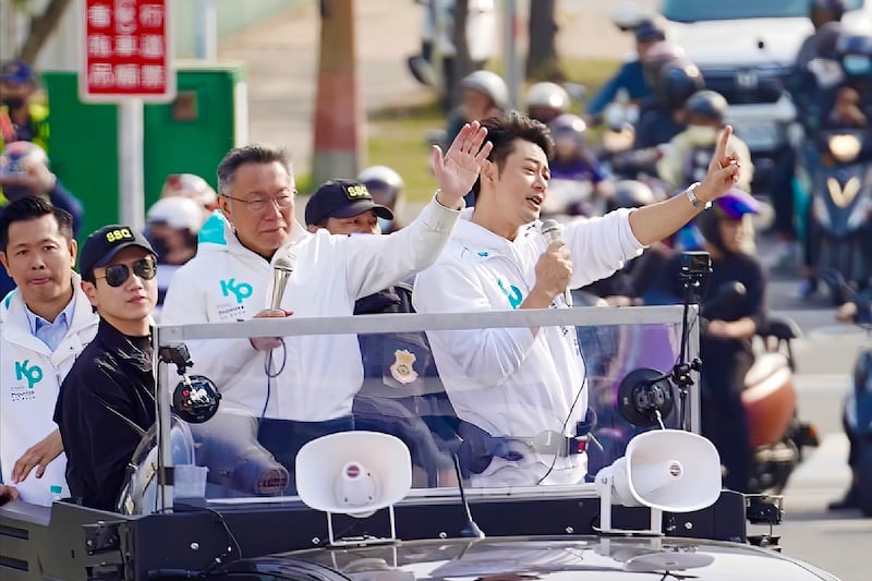 民眾黨總統候選人柯文哲認為侯友宜的講話,目的是操作棄保效應。(柯文哲臉書圖片)