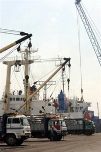 Saigon-port-200.jpg