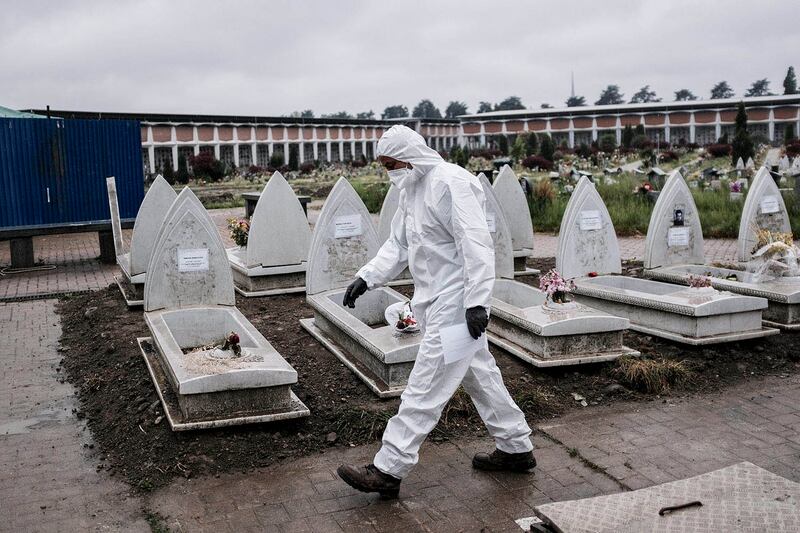 意大利北部工业重镇的新冠肺炎死亡率偏高,矛头指向空气污染。(美联社)