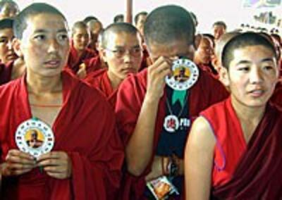 Tibetans200.jpg