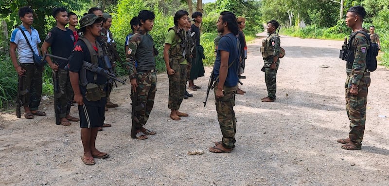 ကော်ဘရာစစ်ကြောင်းက တပ်ခွဲတစ်ခုကို ၂၀၂၃ ခုနှစ် ဇူလိုင်လက တွေ့ရစဉ်။ (Cobra Column တပ်ခွဲ - ၄/ Facebook)