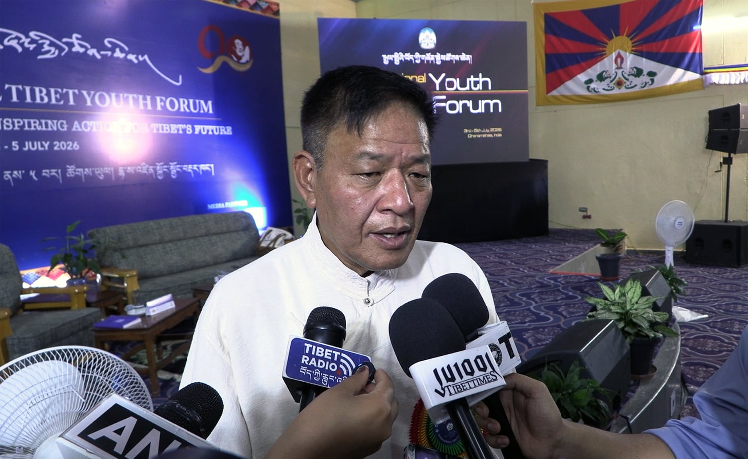 བློས་གཏོང་གནང་པ་དག་ལ་མ་འོངས་གྲུབ་འབྲས་ཐོན་ངེས་ཀྱི་ཡིད་ཆེས་ཡོད་པ་སྲིད་སྐྱོང་གིས་གསུངས།